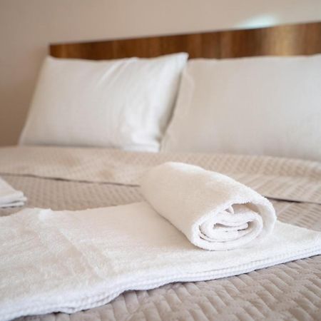 Monastiraki Metro Station Studio For 4 Persons Athens Ngoại thất bức ảnh